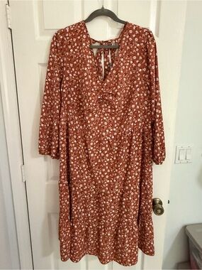 Winslow Rust Floral Dress sized 2x